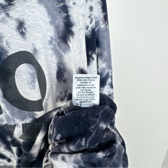 Good Hyouman Womens Xsmall Crew Neck Tie Dye Logan Sweatshirt - Picture 13 of 16